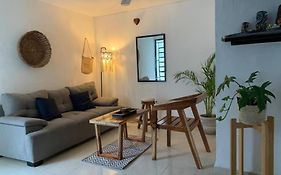 Private Full House With Pool And Cozy Patio