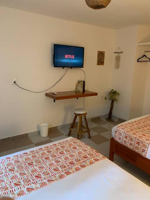 Villa Private Full House With Pool And Cozy Patio à Valladolid  Extérieur photo